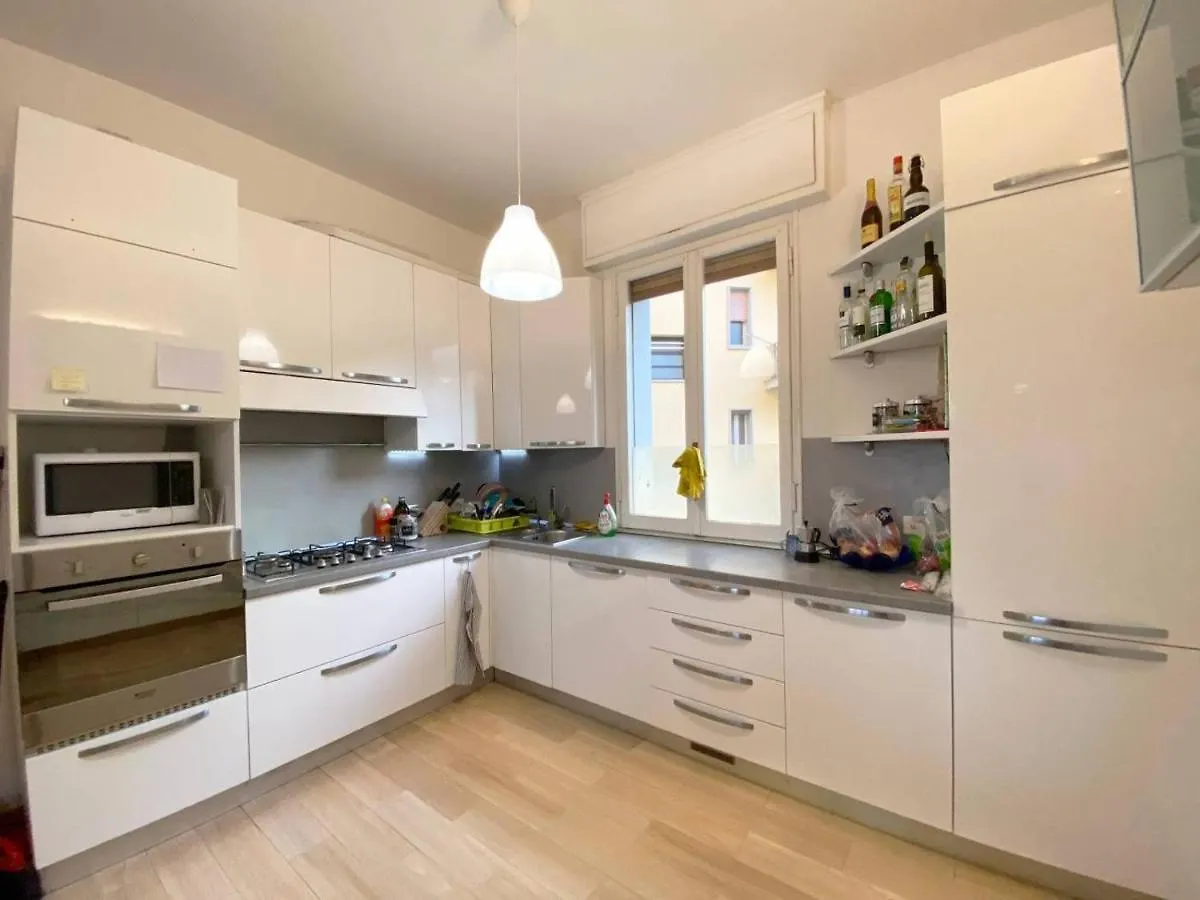 Summer B&B Bologna 0*,  Italy