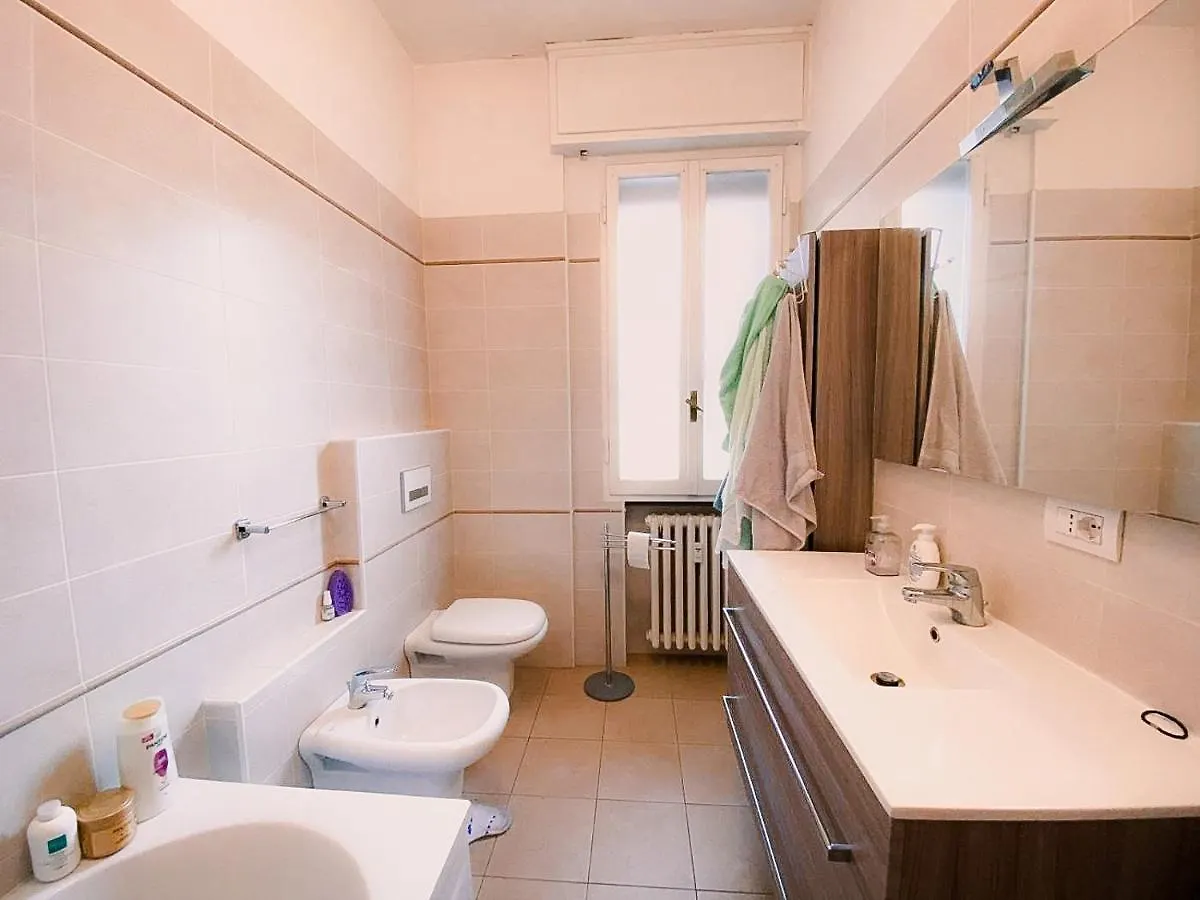 Summer B&B Bologna 0*,  Italy
